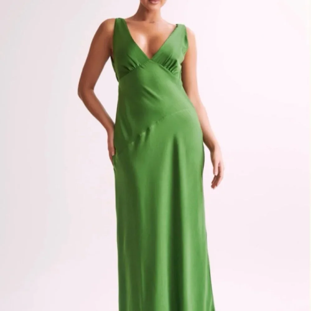 Green Meshki Maxi Dress Size Small - Picture 3 of 7